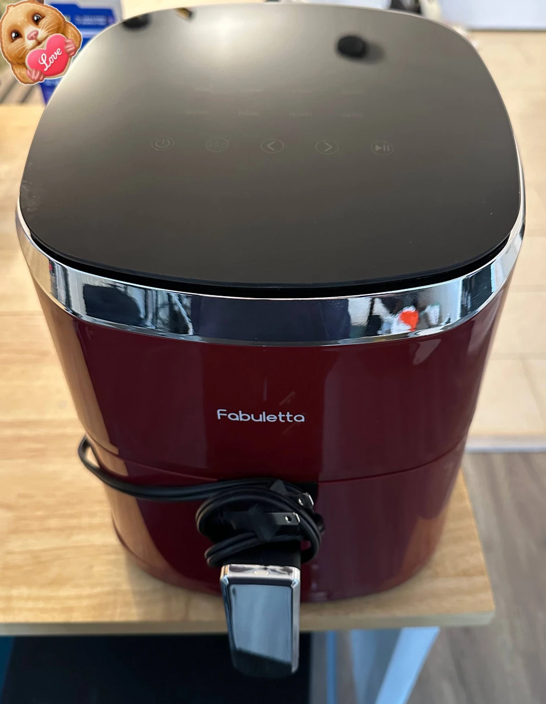 Red Fabuletta 4QT Digital Air Fryer – Like New