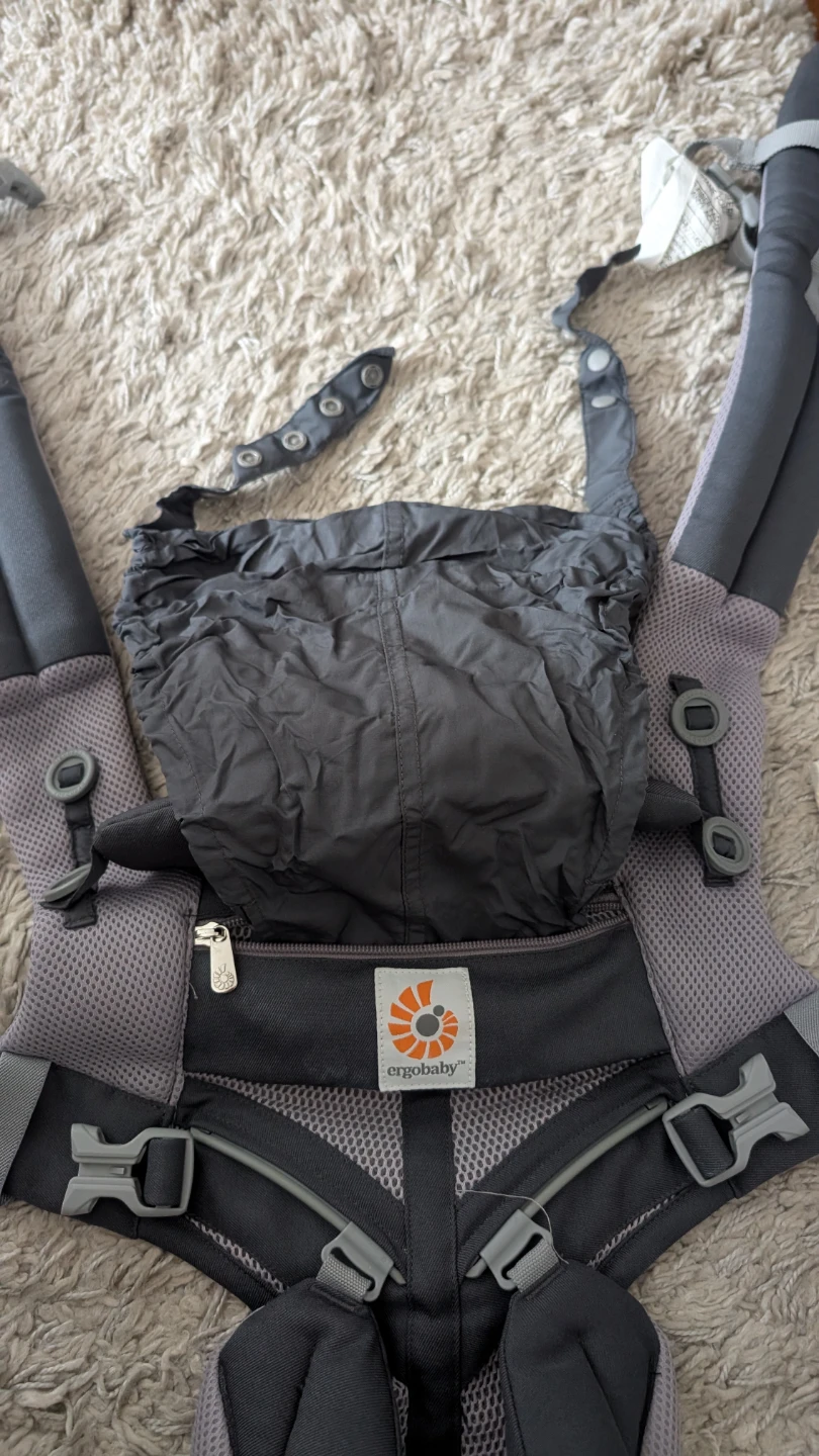 Ergobaby Baby Carrier with Infant Insert - photo 4