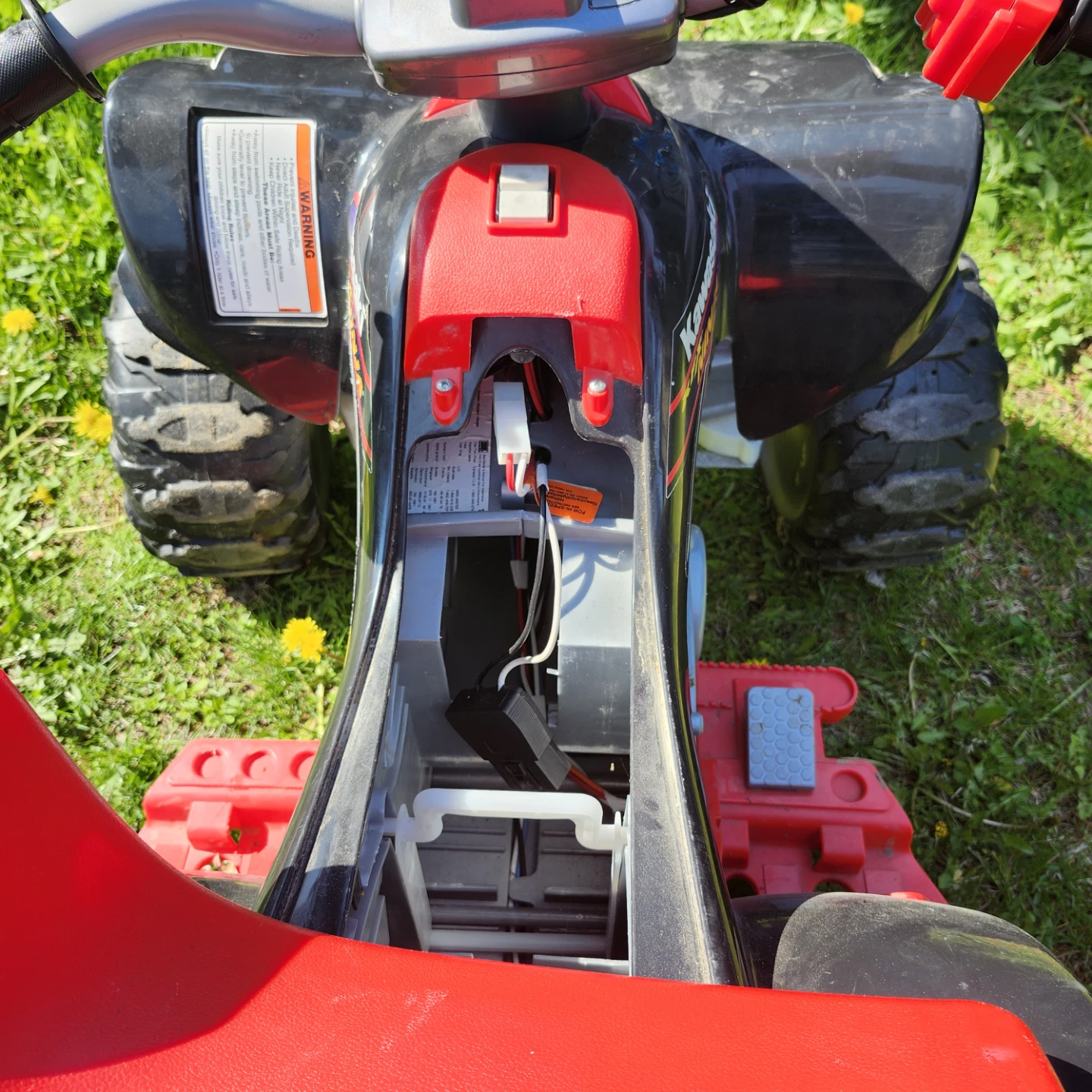 Kid's Kawasaki "Ninja" Ride-On ATV - photo 4