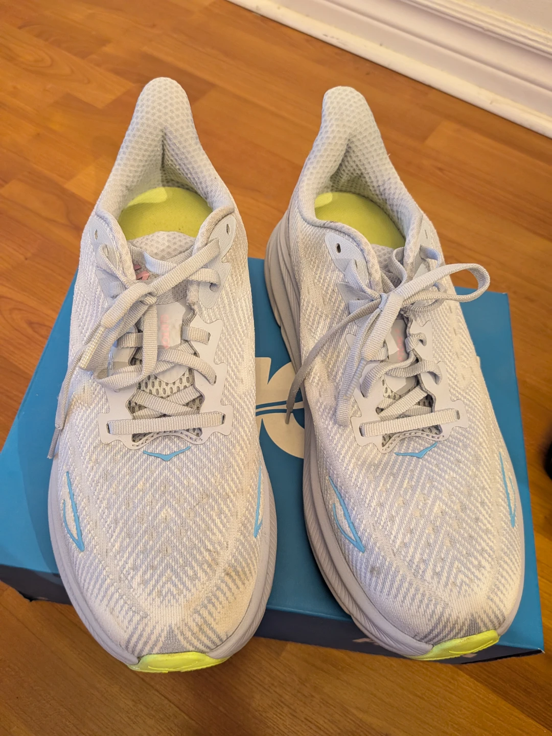 Hoka Clifton 9 Wide Women's Running Shoes (size 9.5) - photo 3
