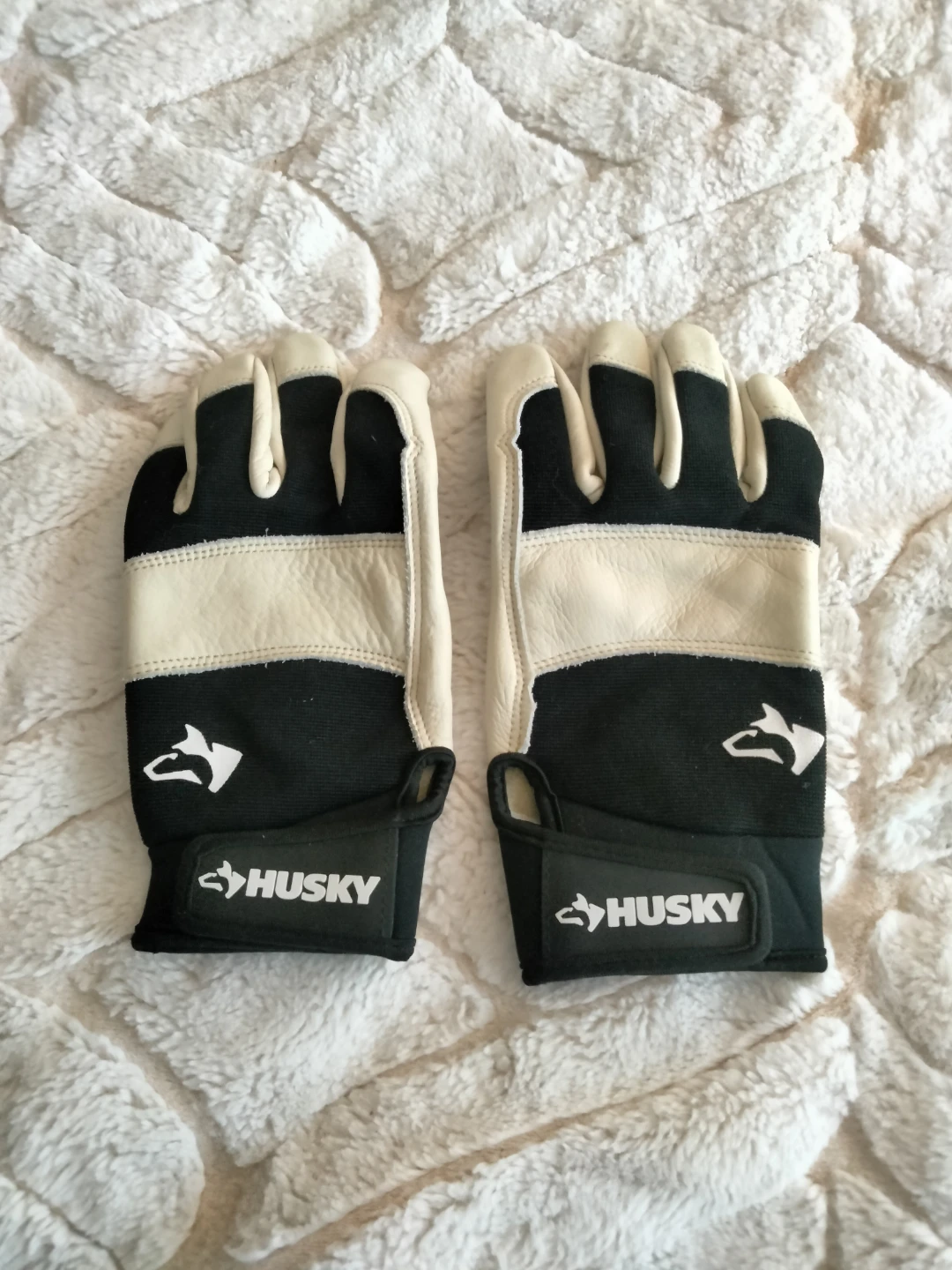 Husky Work Gloves /Large