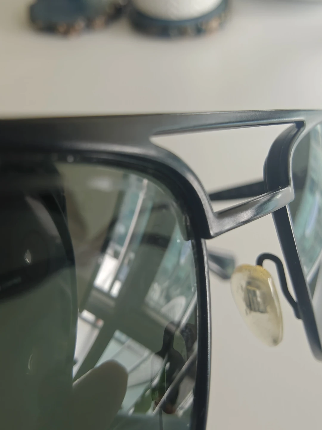 Emporio Armani Men's Sunglasses with Case - photo 4