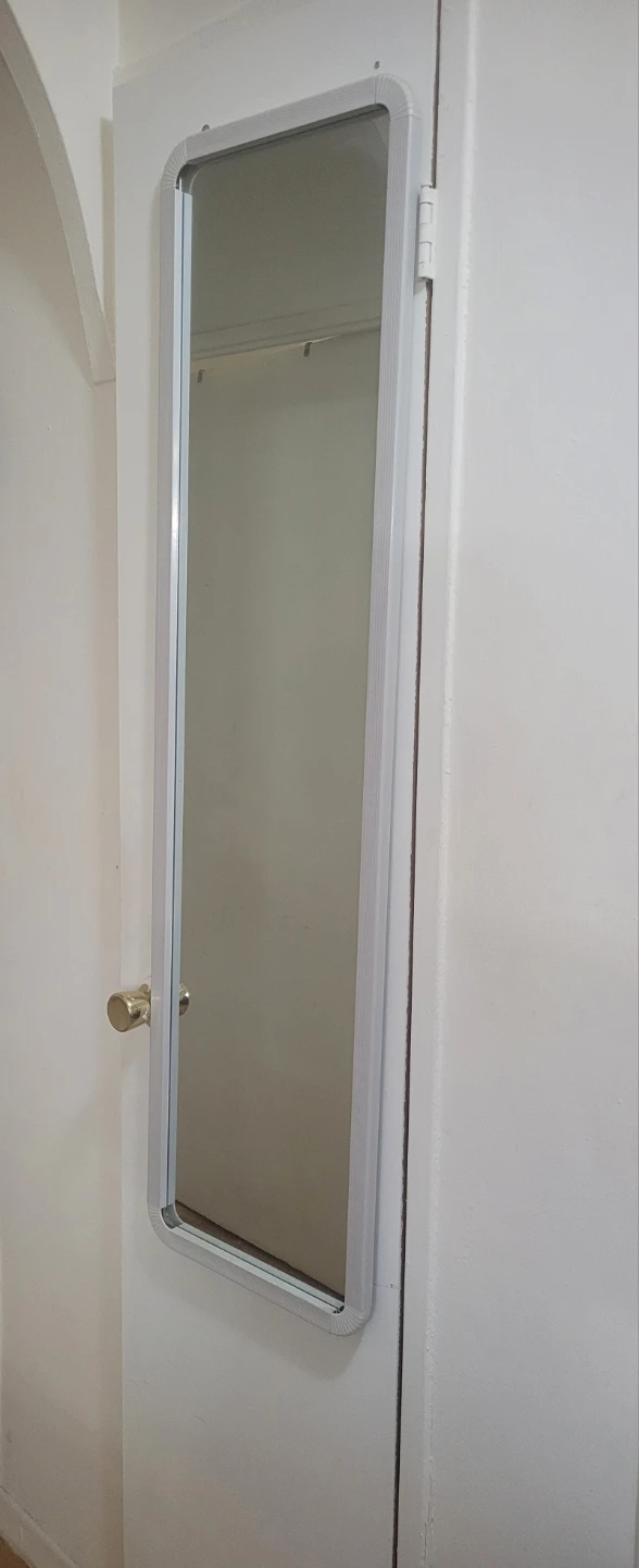 Over-the-Door Mirror