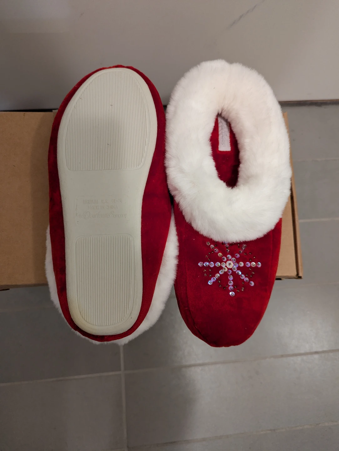 Red Slippers with Snowflake Detail - Size M - photo 2