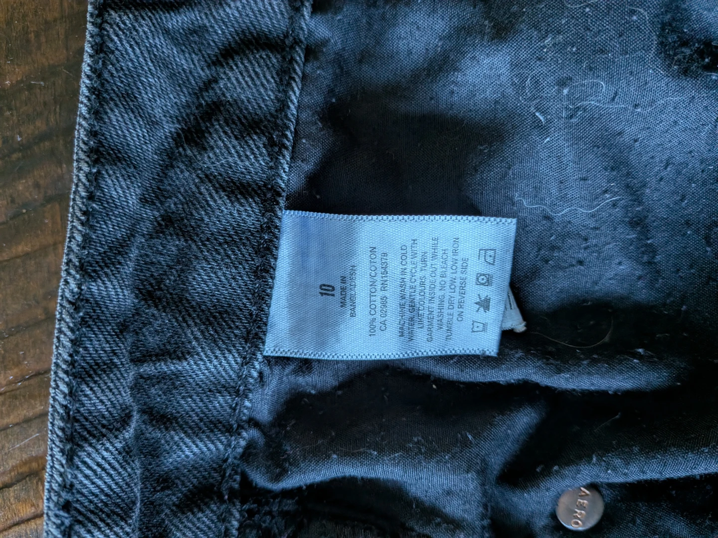 Aeropostale Mom Jeans - Size 10 - photo 5