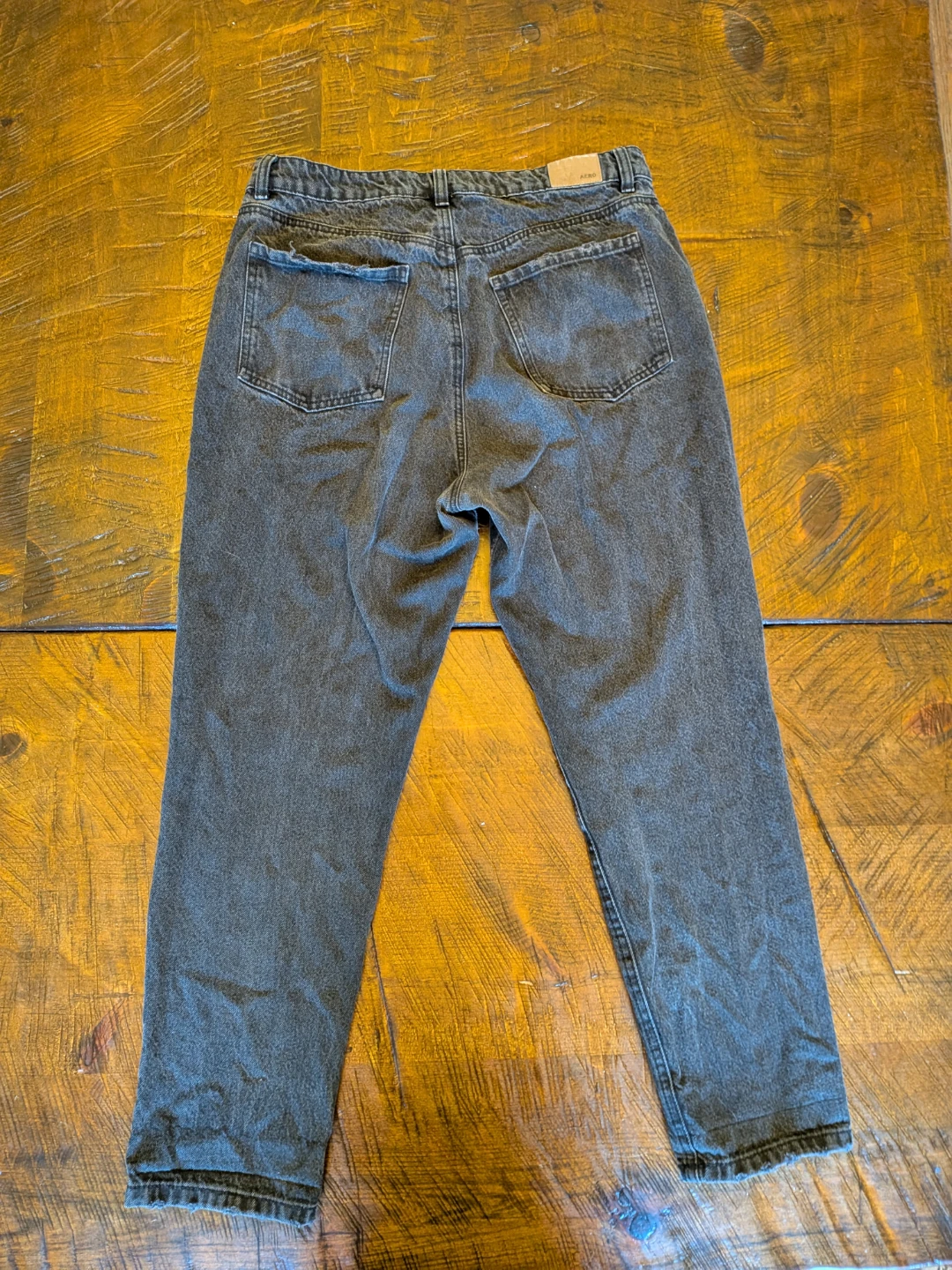 Aeropostale Mom Jeans - Size 10 - photo 2