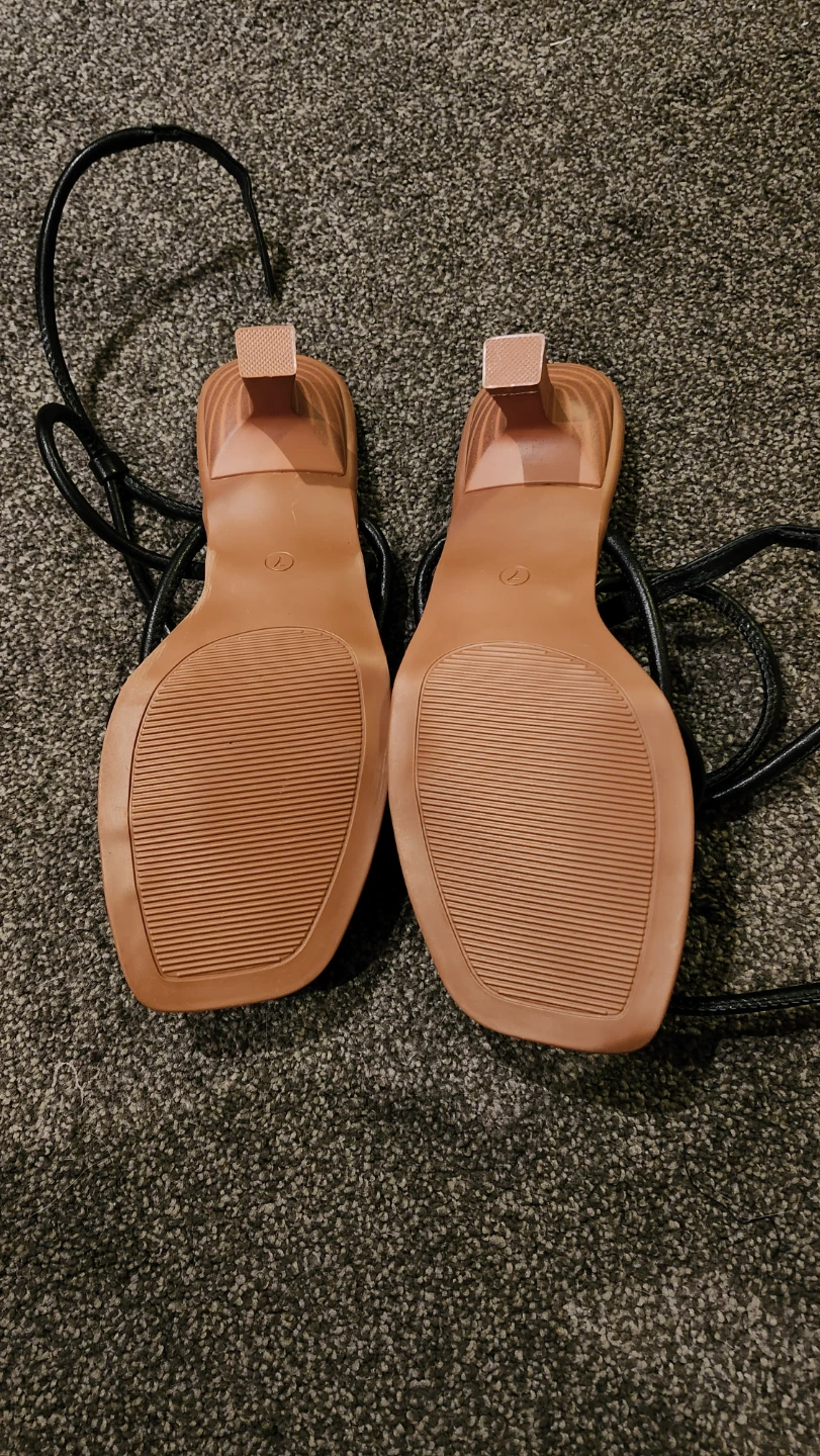 Black Strappy Square Toe Heeled Sandals - photo 2