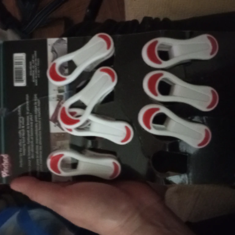 Pinched Bag Clips - White & Red - Set of 7