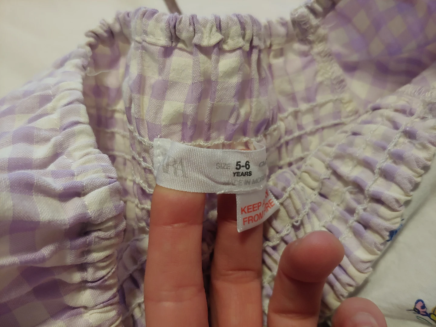2 Girls Zara tops- Purple Gingham & White Floral - photo 3