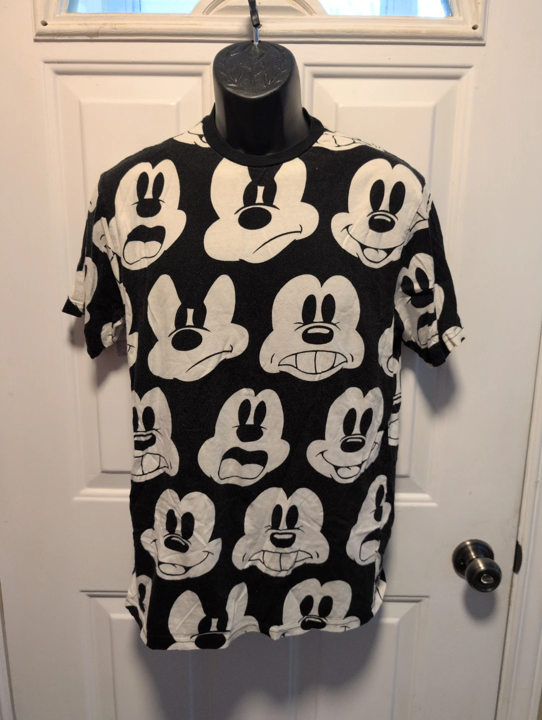 Disney Mickey Mouse Graphic T-Shirt Size S