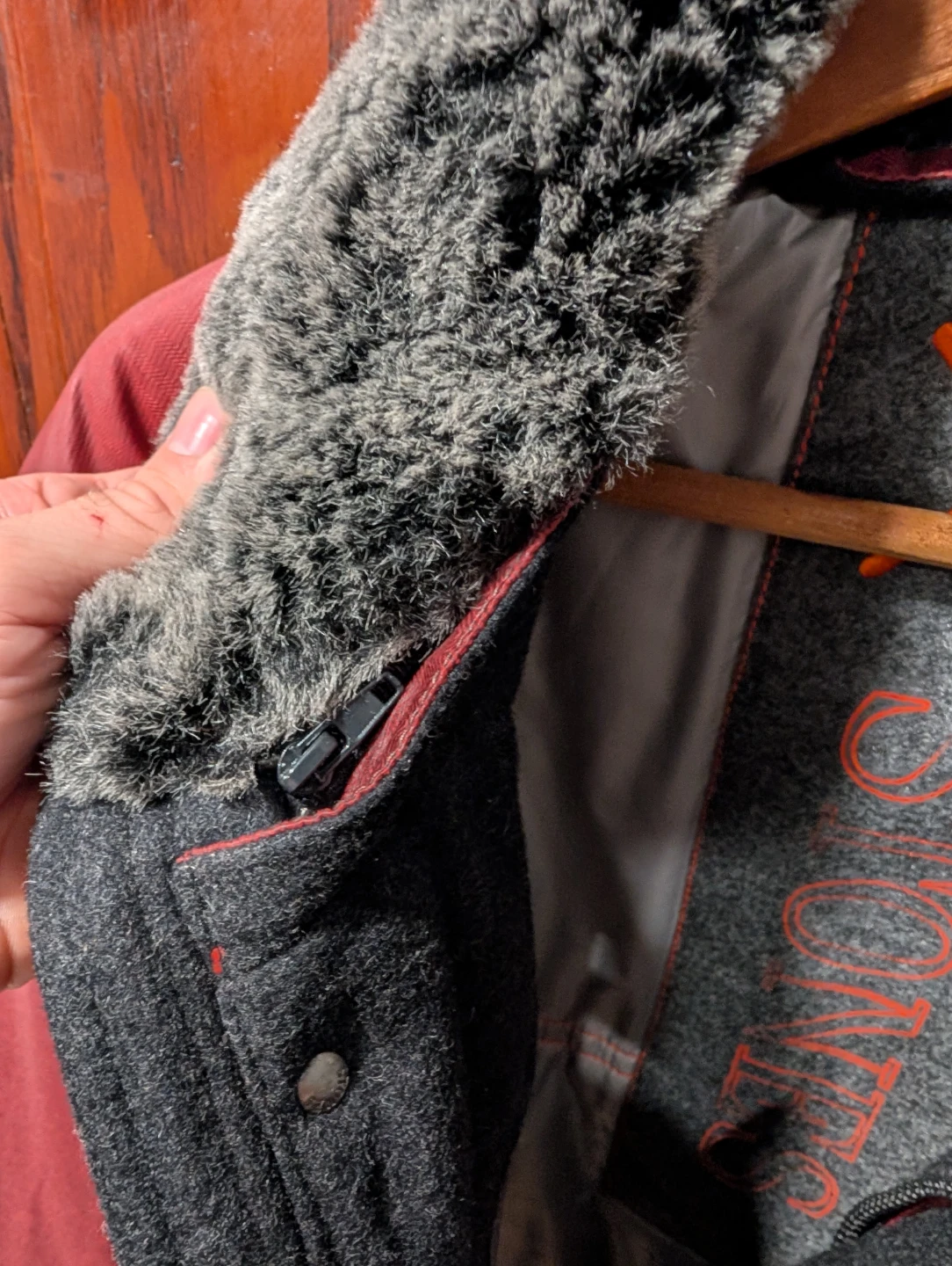 STONE ISLAND Red Fur Trimmed Jacket - photo 3