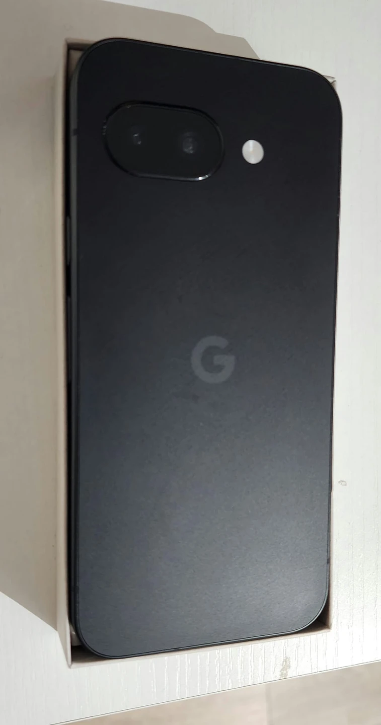 Google Pixel 9a Smartphone - photo 4