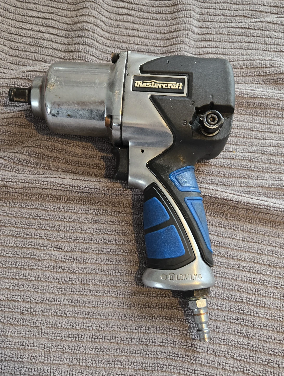 Mastercraft Air-Powered Impact Wrench 1/2" Drive