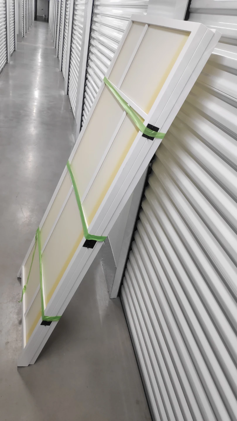 Discounted White Room Divider Screen