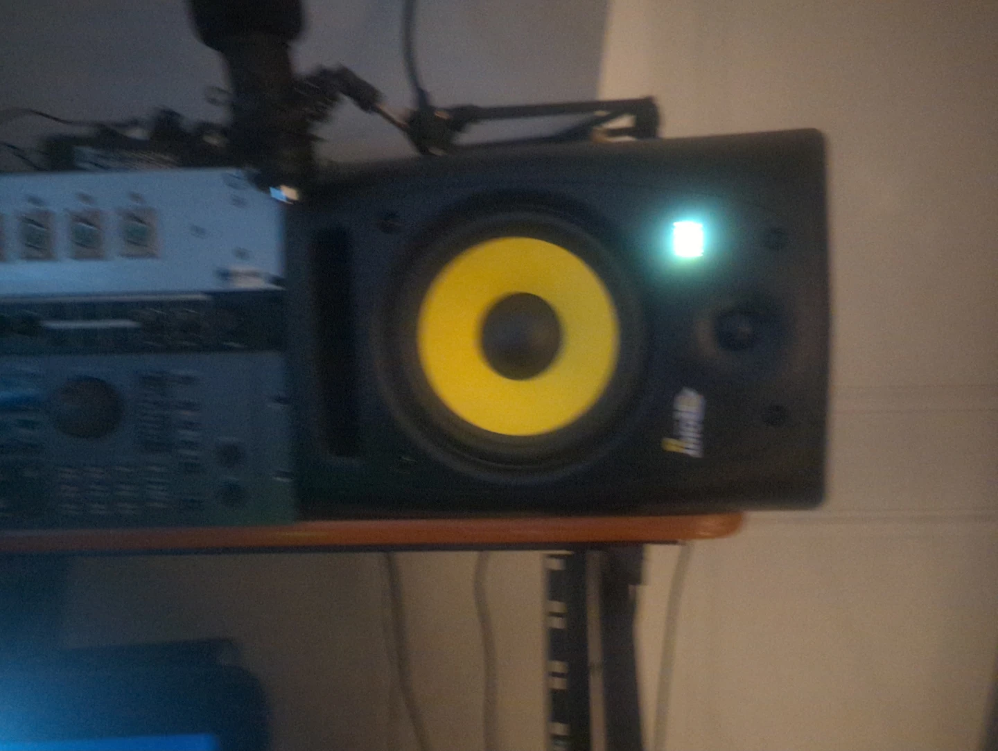 KRK Rokit 8 Studio Monitor Speaker