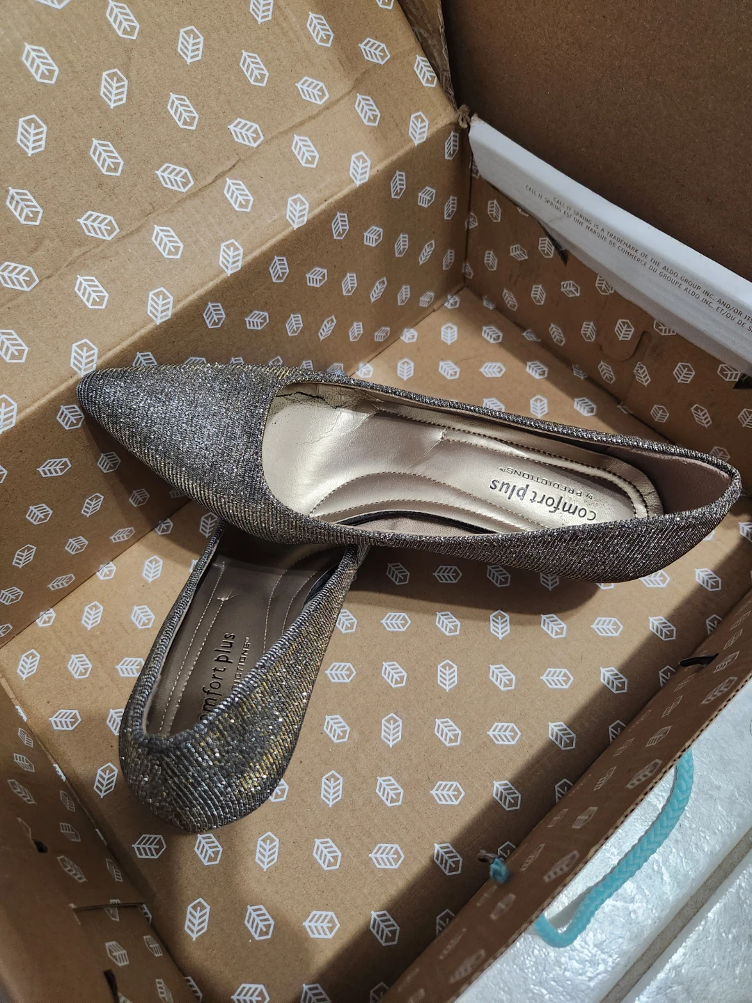 Comfort Plus by Predictions Sparkly Silver Heels - Size 7.5