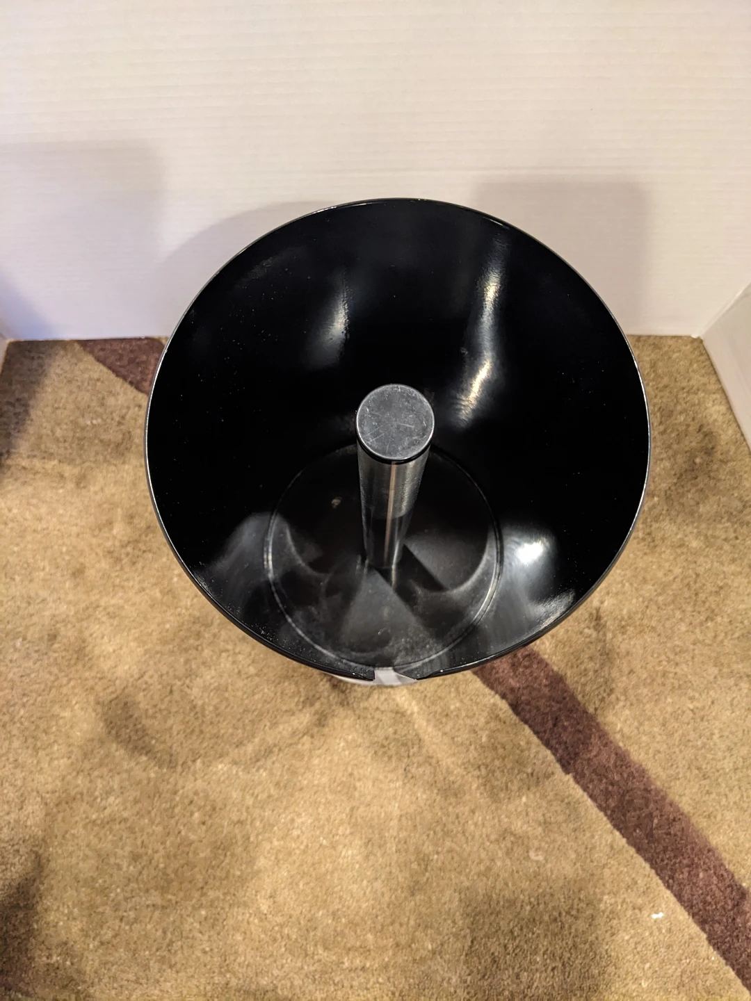 Stainless Steel Paper Towel Holder/Dispenser - photo 3