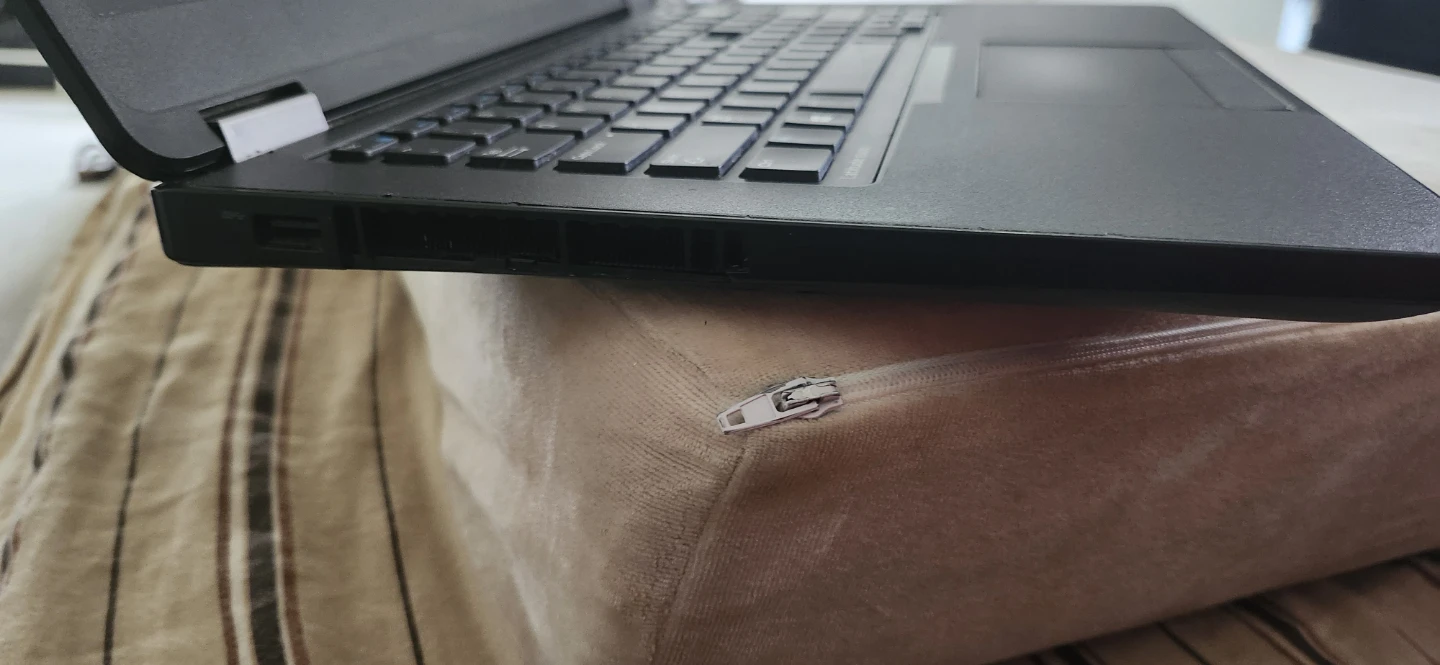 Dell Latitude E5470 Laptop - photo 3