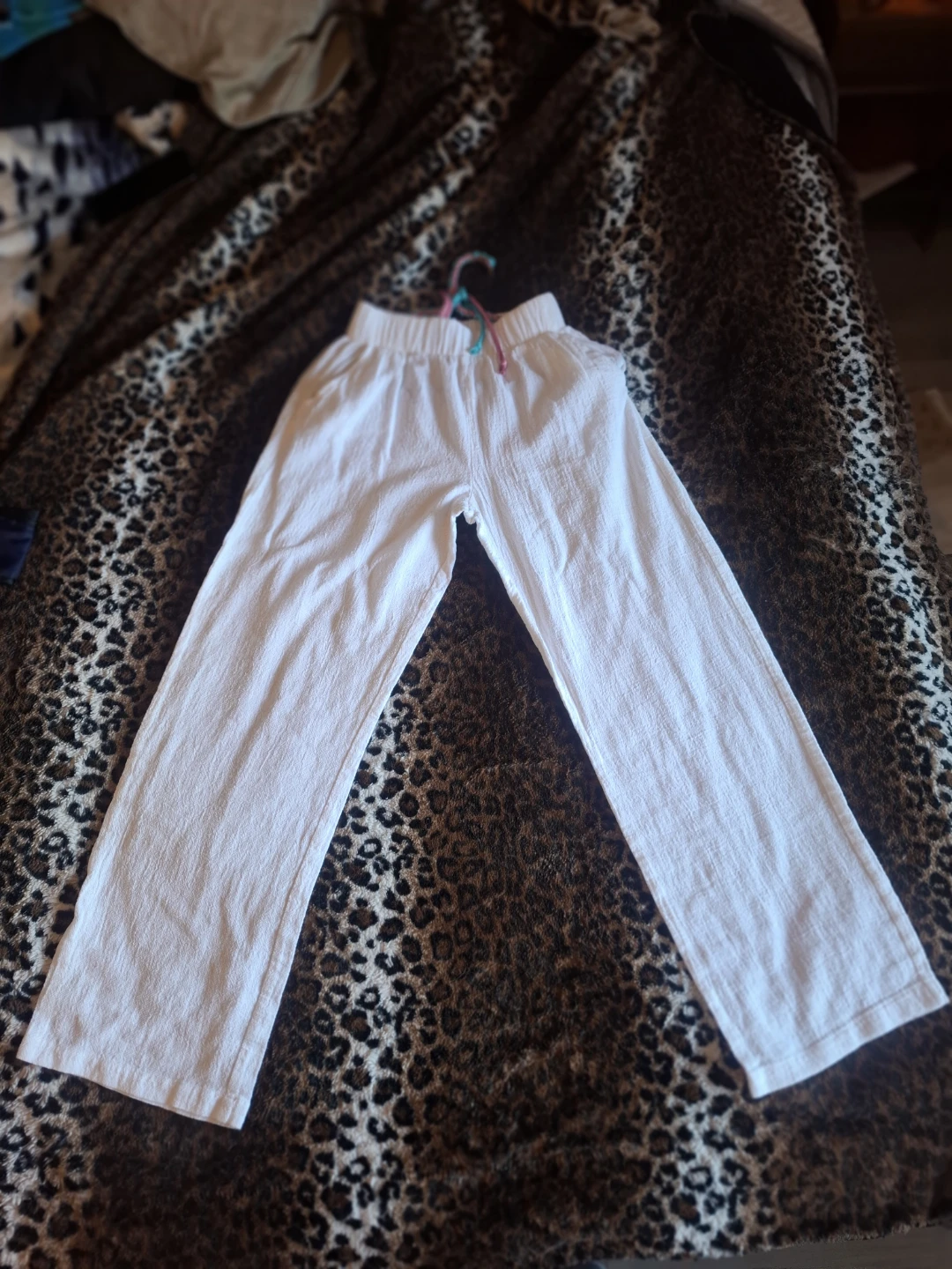 Mama's Designs White Pants - Size M
