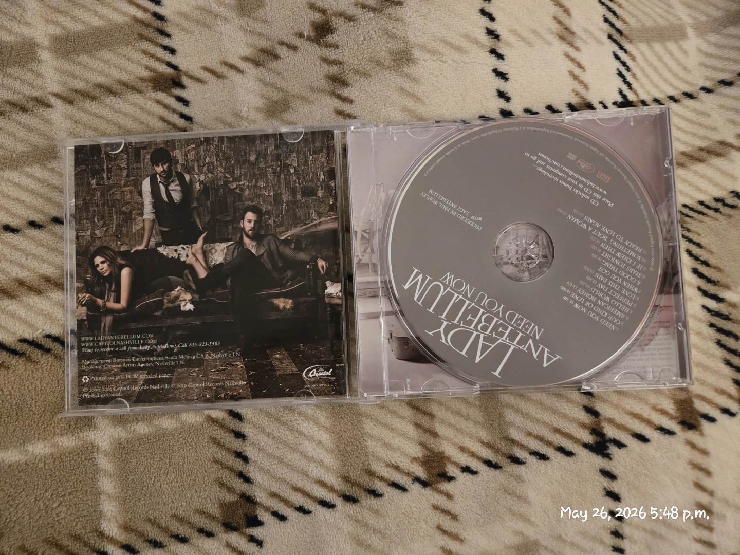 Lady Antebellum Need You Now CD - photo 2