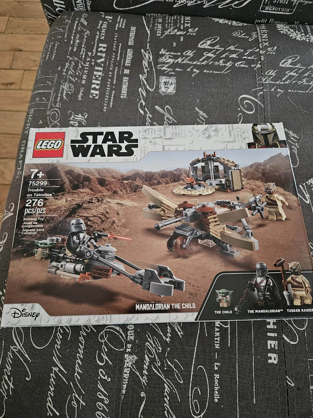 LEGO Star Wars Trouble on Tatooine 75299