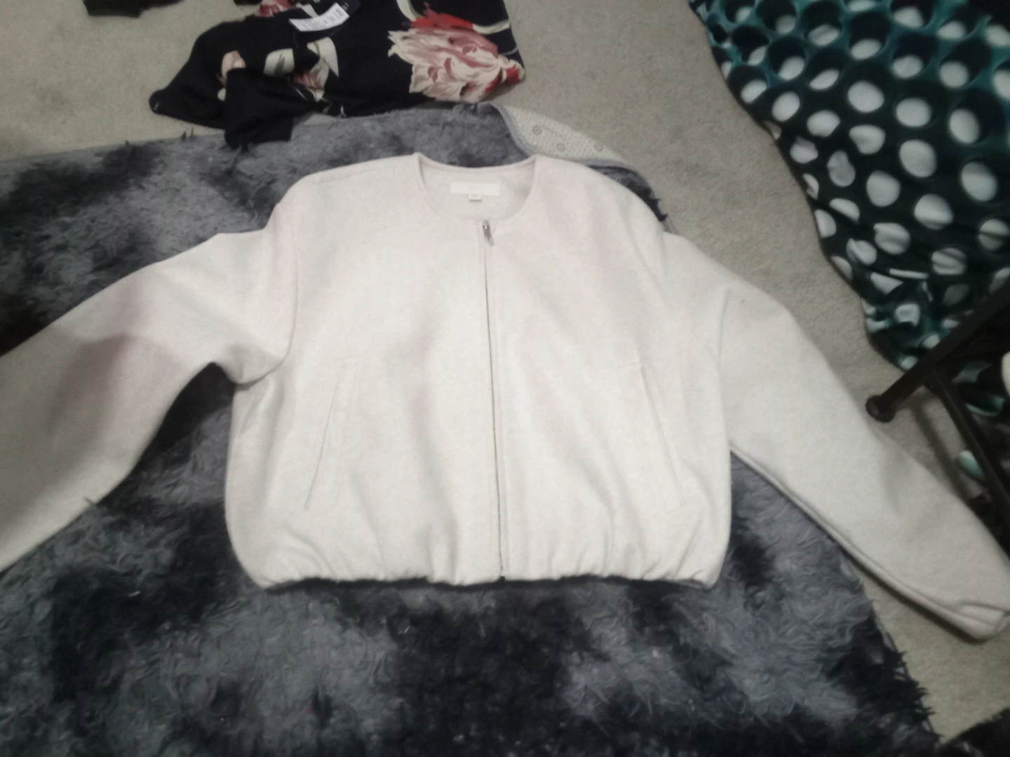 Soft Bomber Jacket - Light Beige