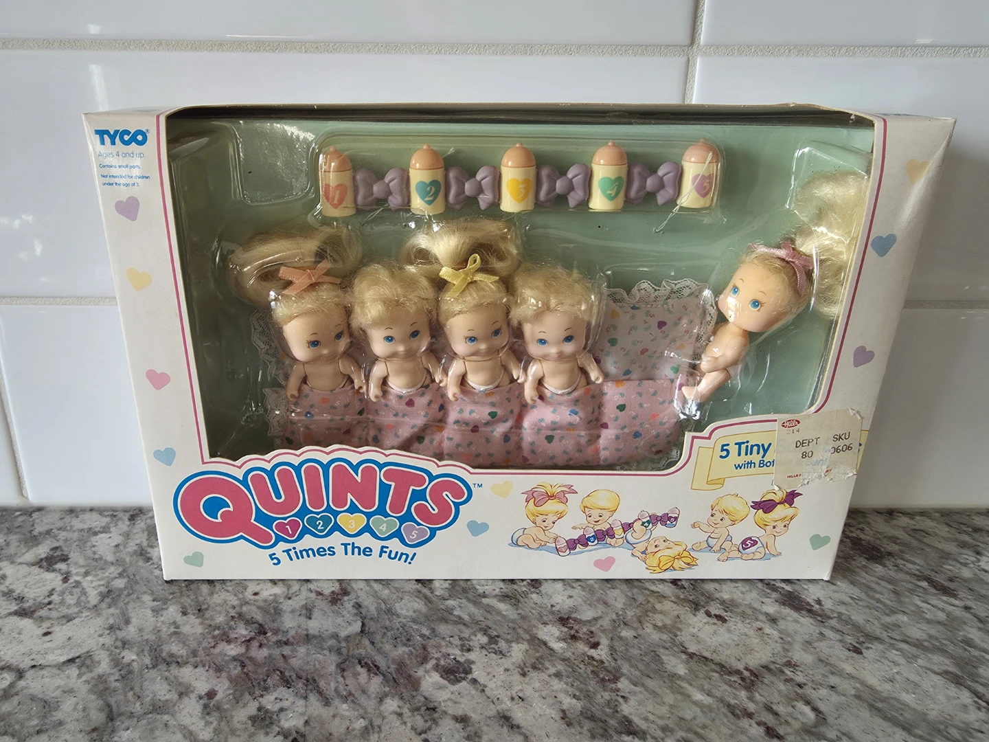 *Vintage* Quints "5 Tiny Baby Dolls with  Bottle & Bunting"