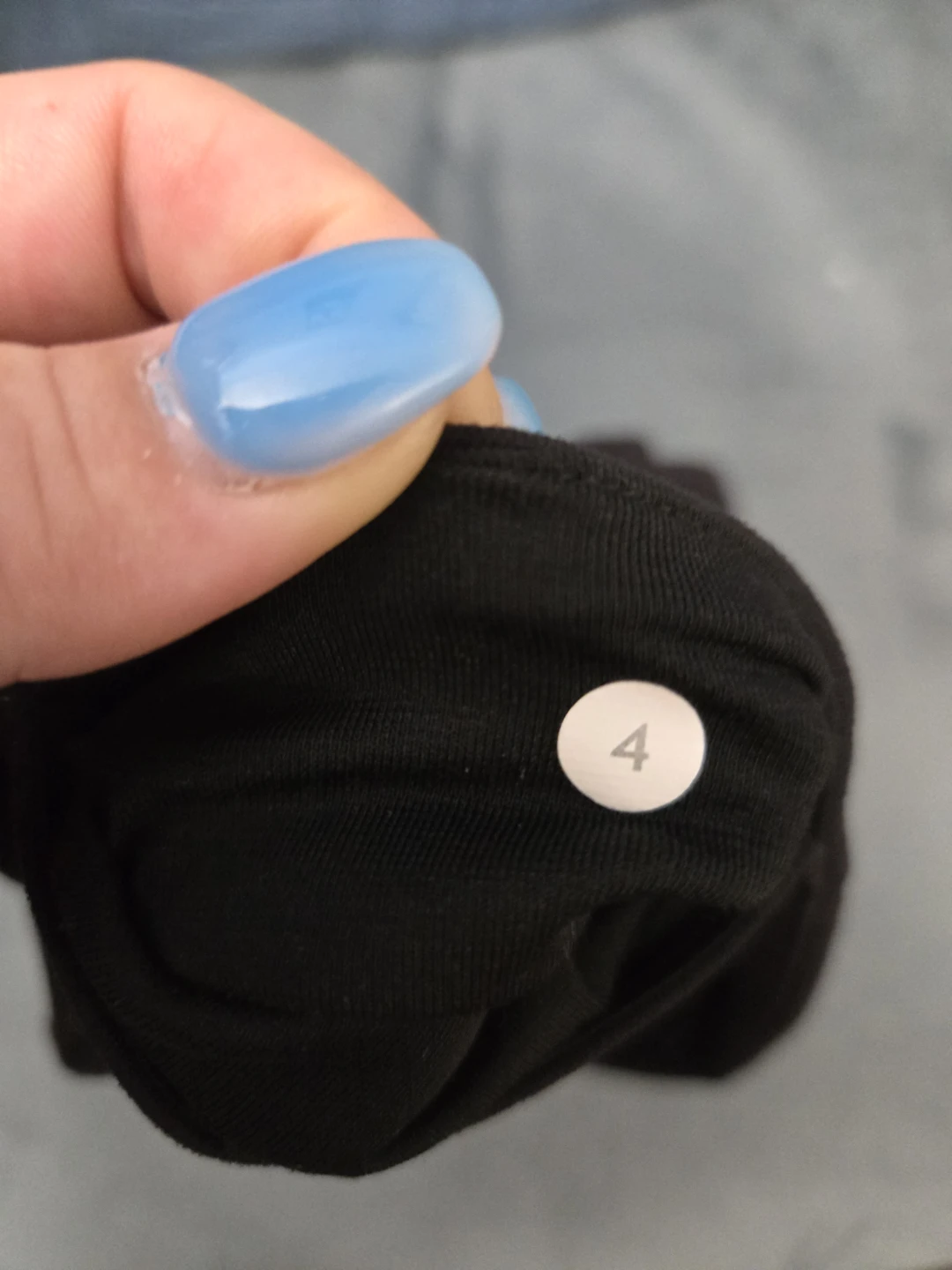 Lululemon Black Shorts Size 4 - photo 3