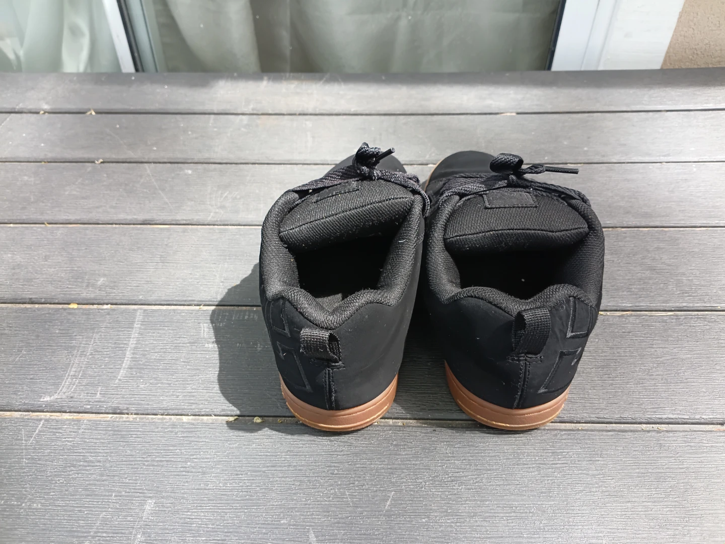 DC Shoes Men's Black Low Top Sneakers Size 10 - photo 3