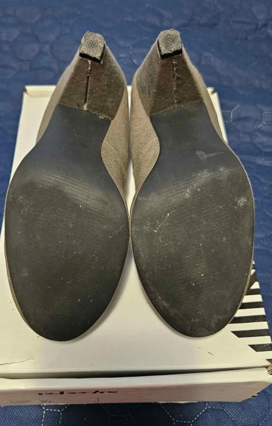 Grey Canvas Block Heel Pumps - photo 2