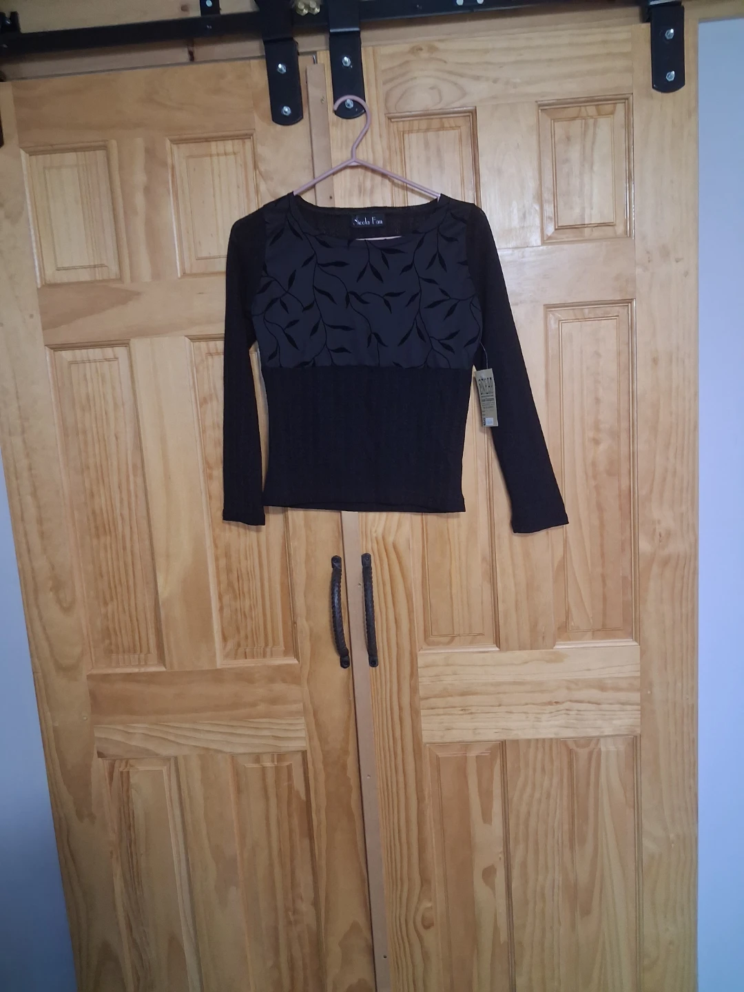 Nicole Miller Black Floral Print Long Sleeve Top