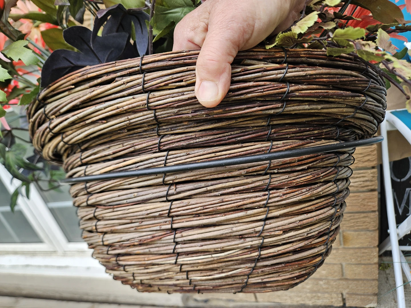 Hanging Flower Basket with Welcome Sign - photo 3