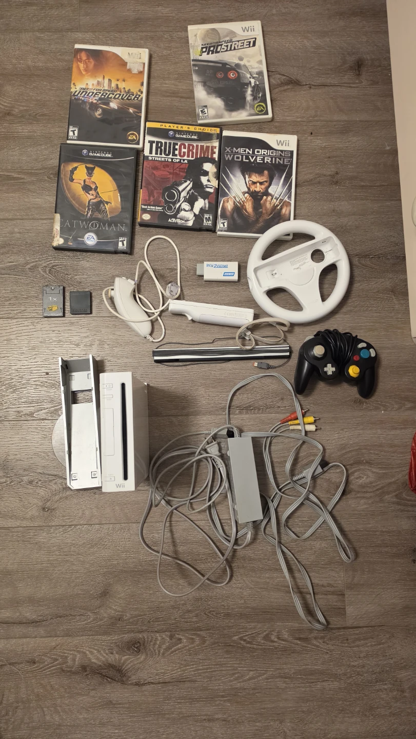 Nintendo Wii Console Bundle with Games and Accessories - photo 5