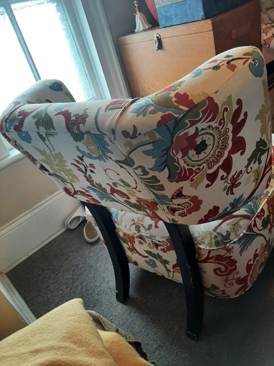 Accent Chair with Floral Print - photo 3