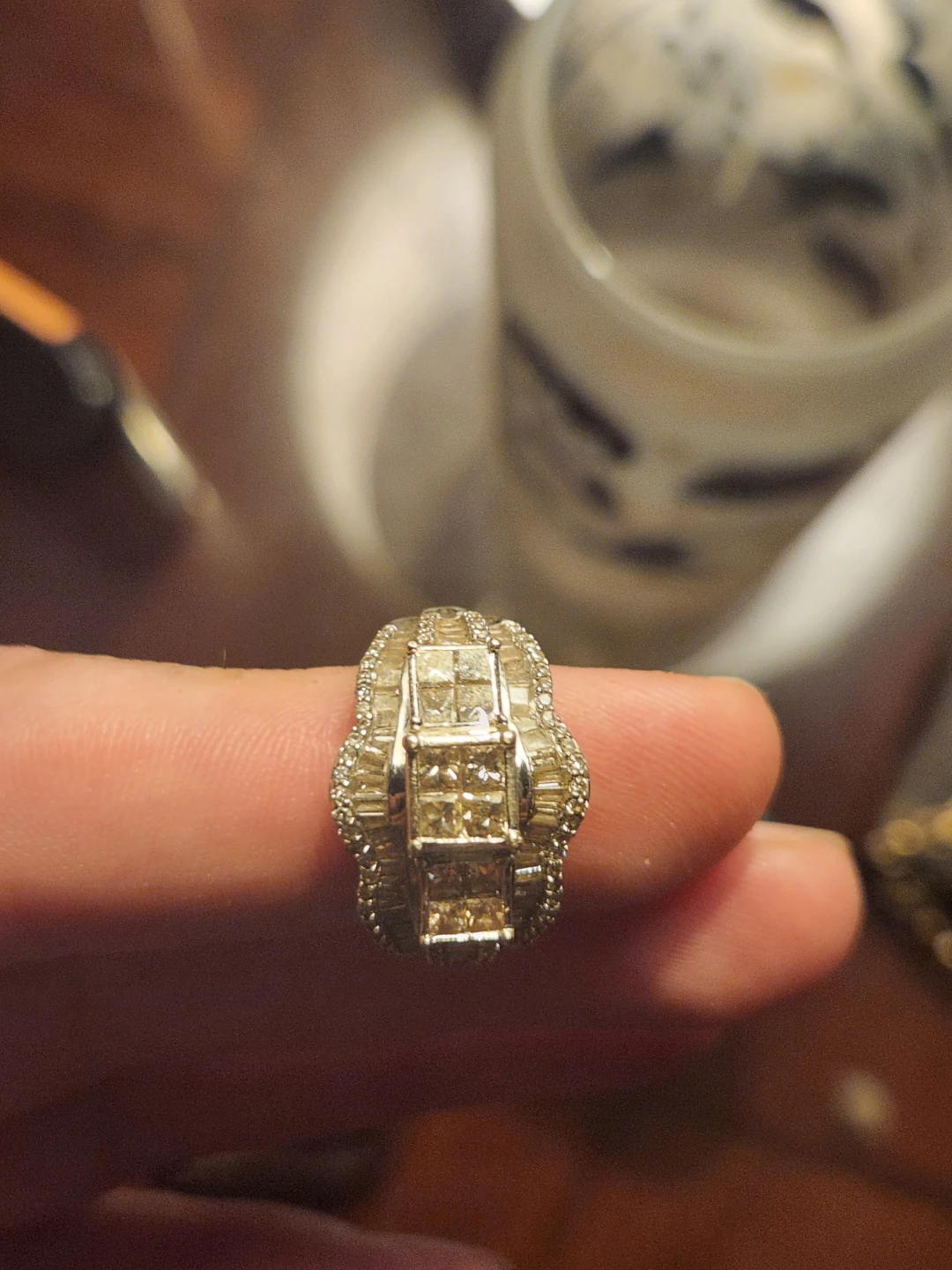 Diamond Ring 10k/genuine diamonds.