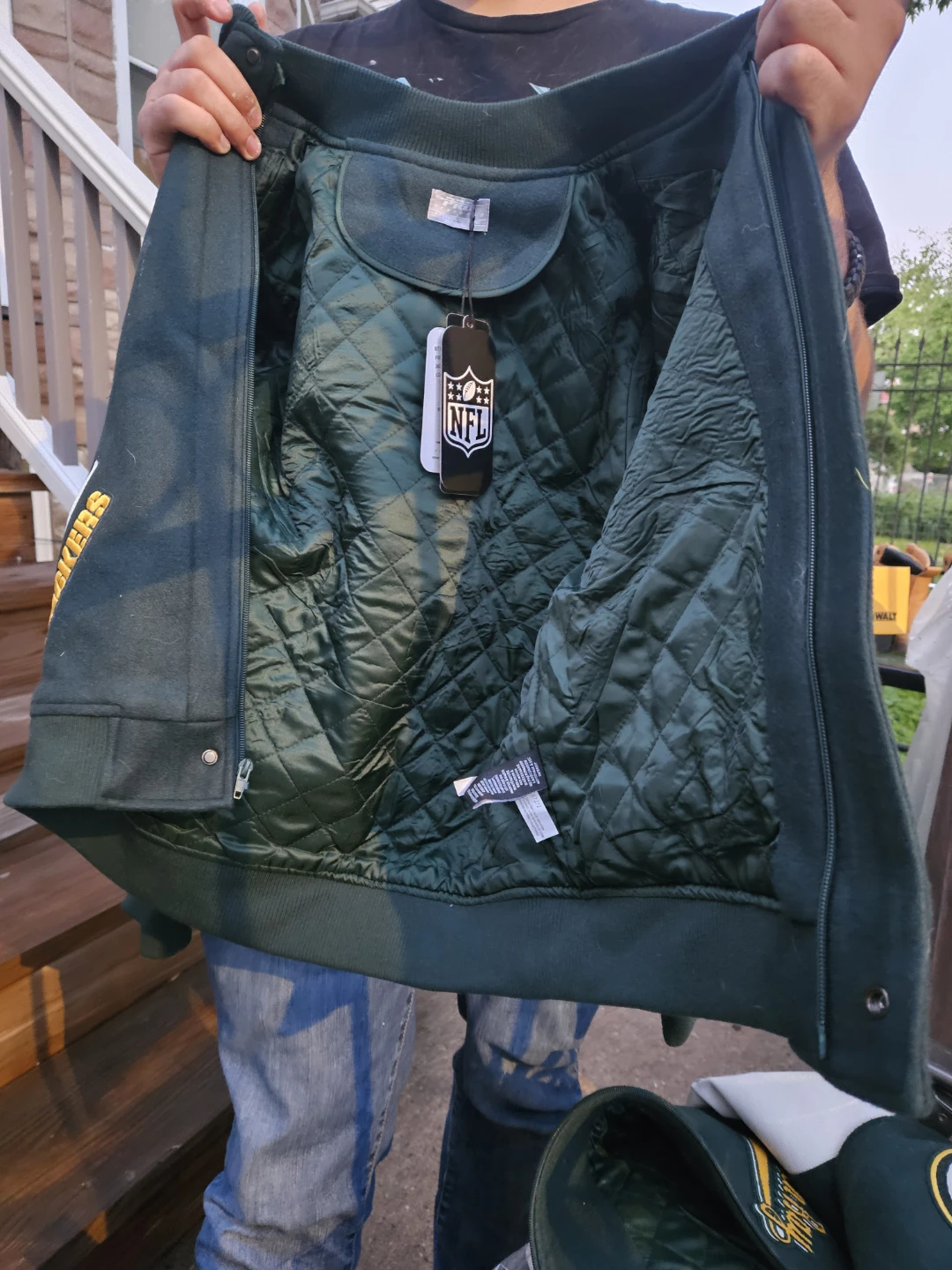 Green Bay Packers Varsity Jacket - photo 4
