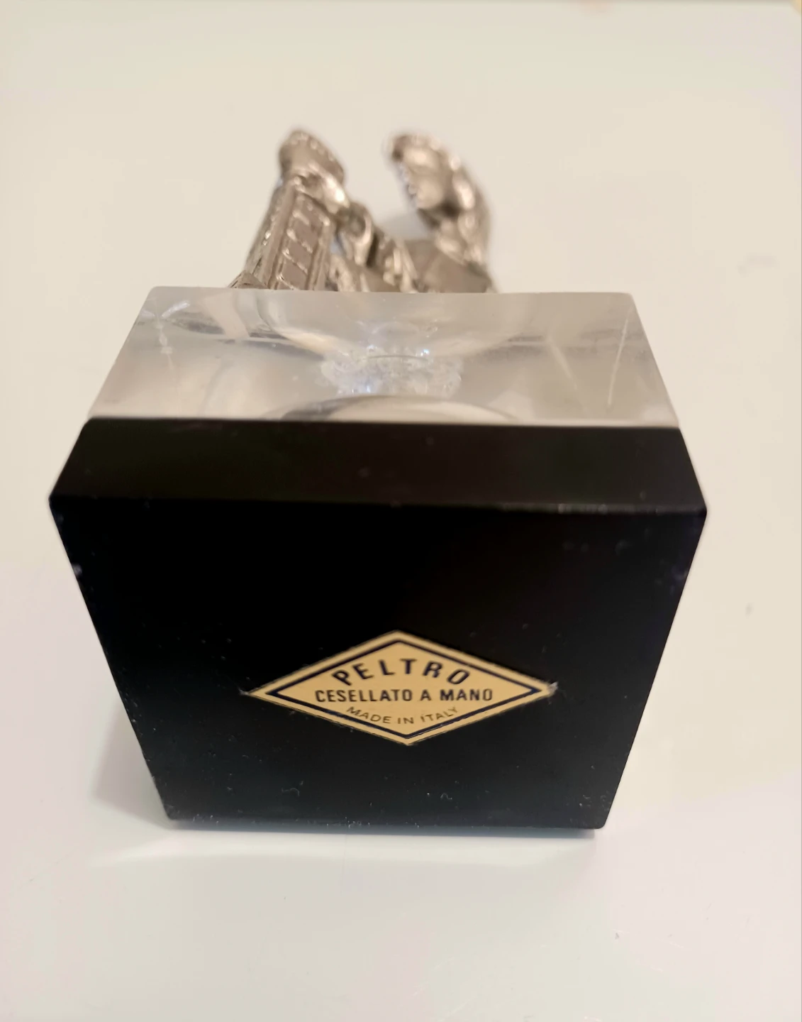 Vtg Hand Chiseled Peltro Figurine - photo 3