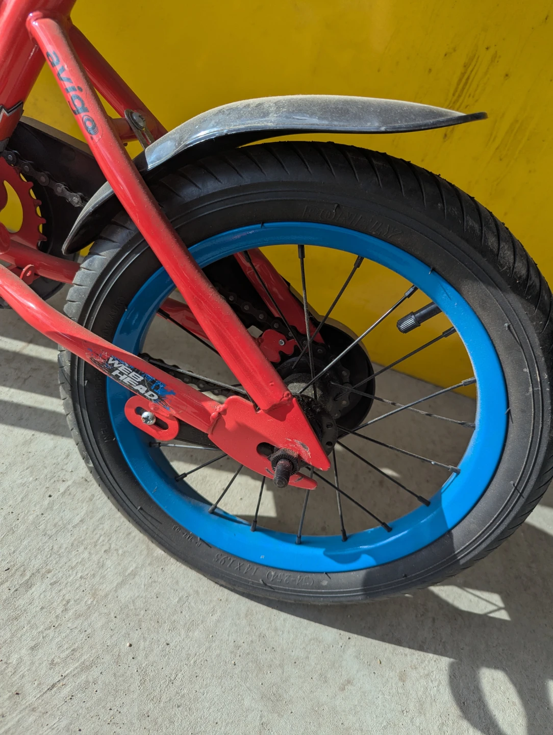 Avigo Web Head Kids Bicycle spiderman with a helmet 13.5 wheel - photo 5