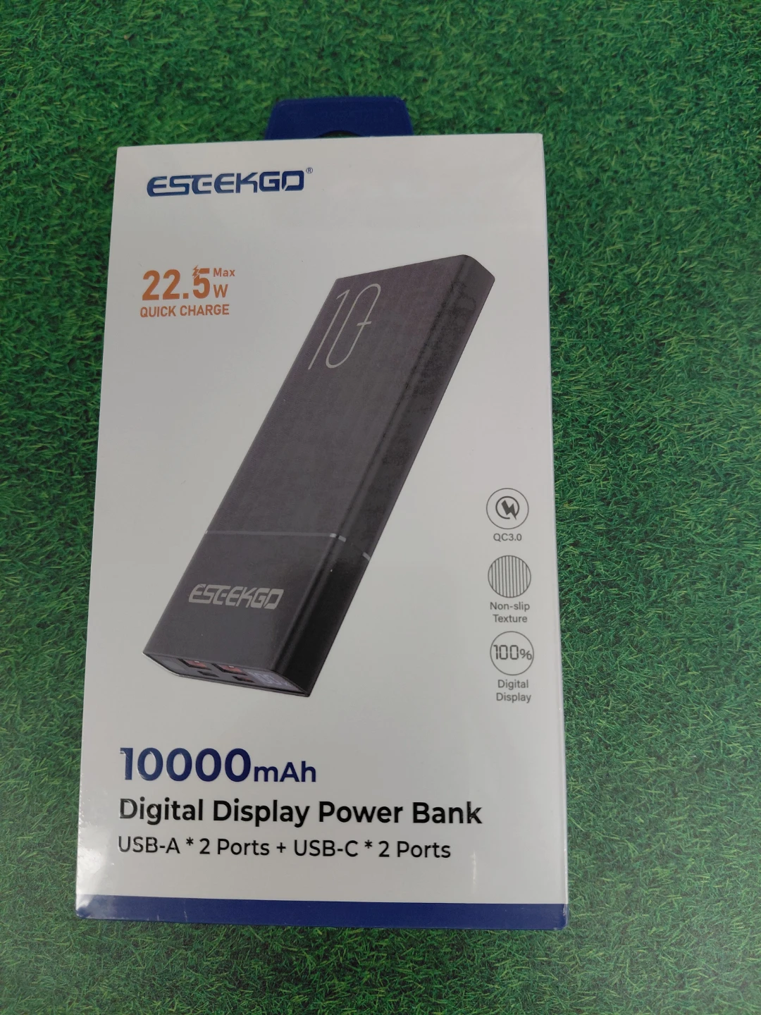 ESTEKGO 10000mAh Digital Display Power Bank