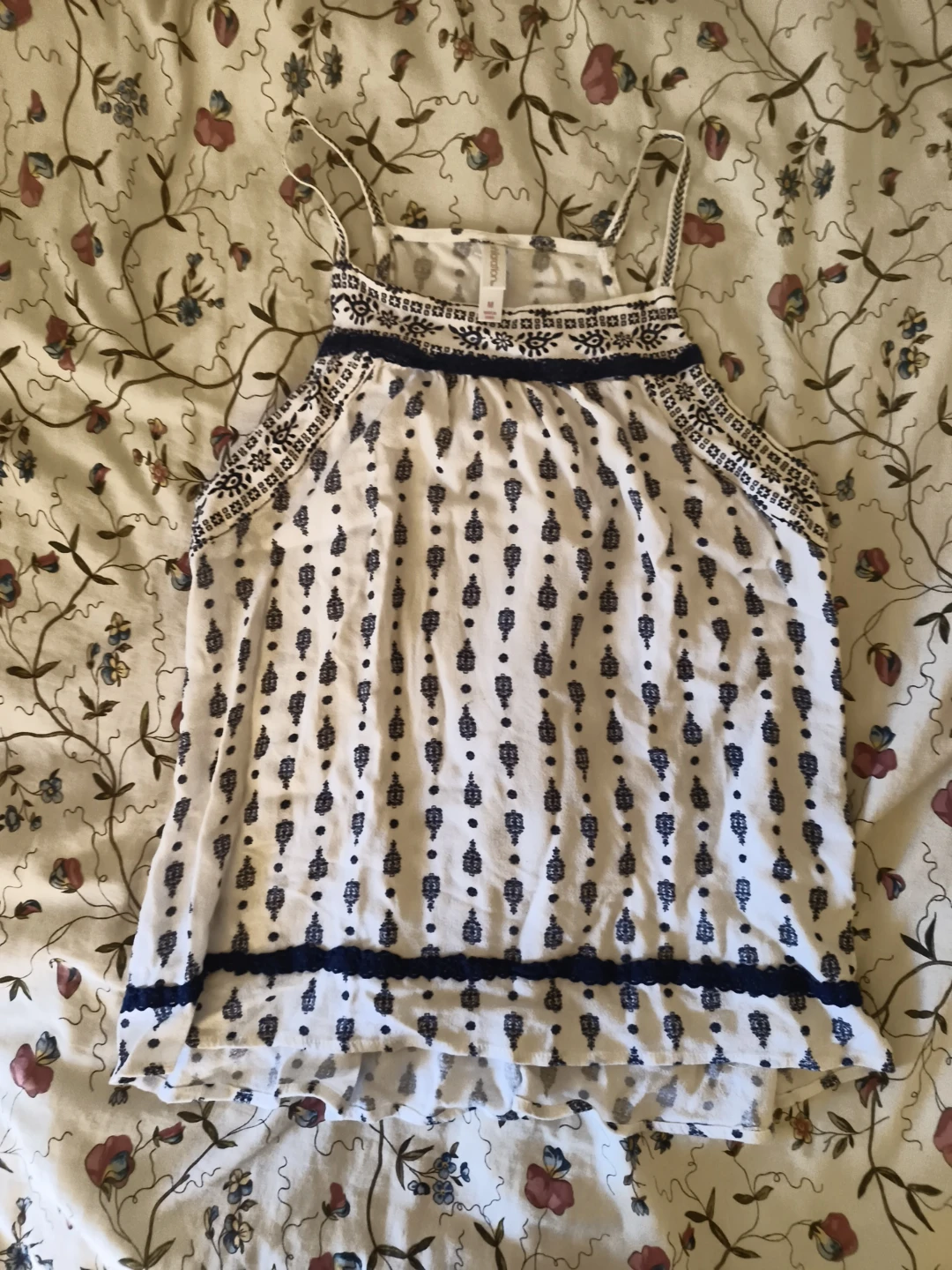 White Blue summer Tank Top Size M