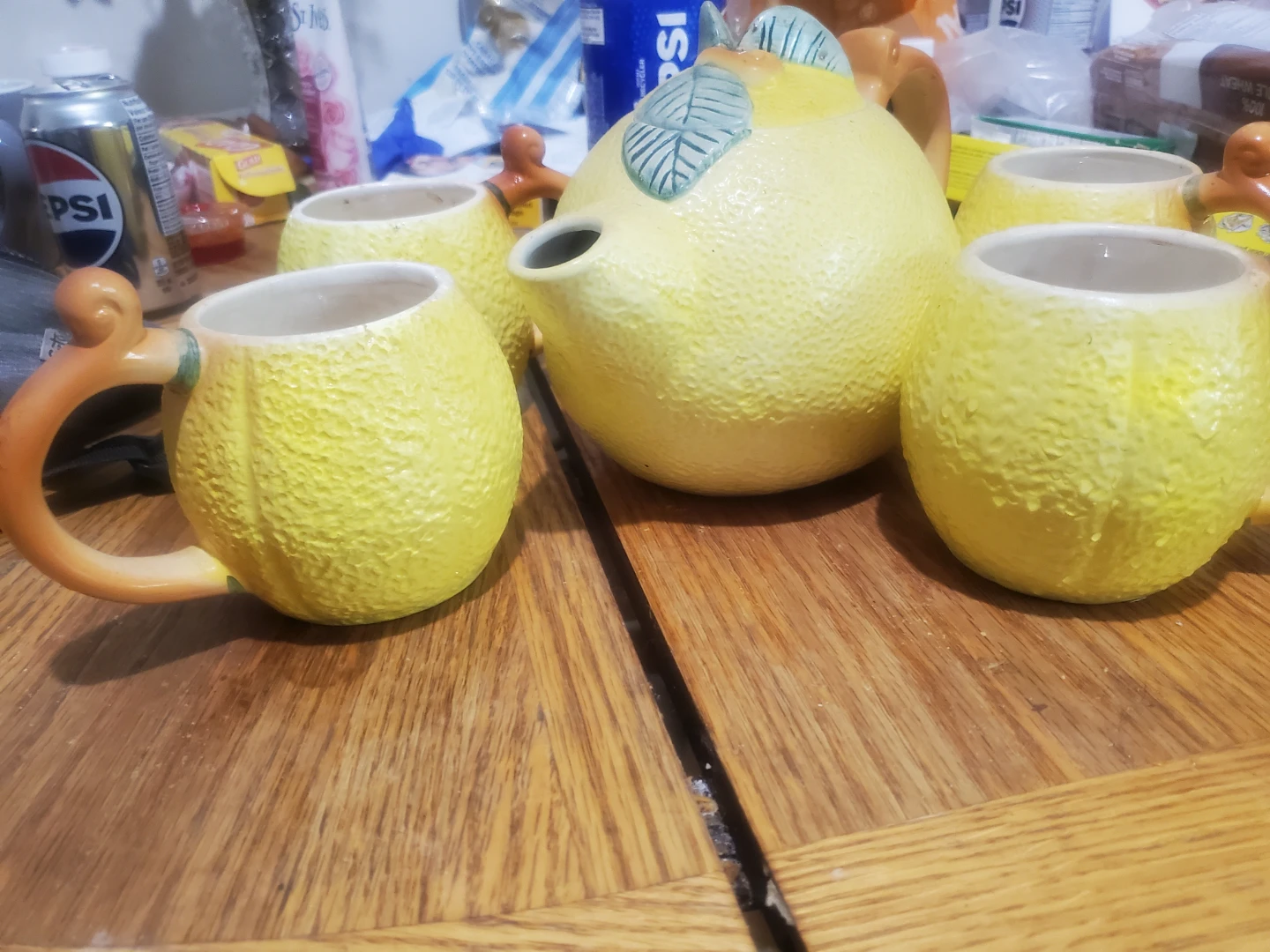 Lemon Tea Set with Teapot and 4 Cups