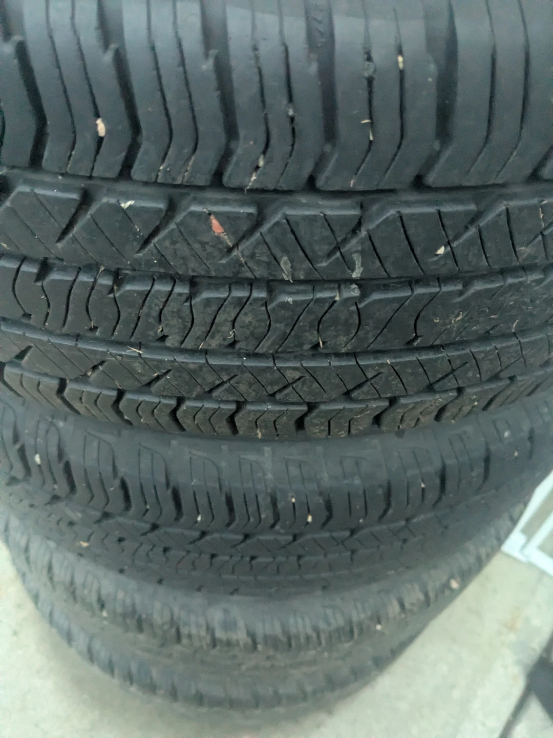 215 60 r17 General Tire with Alloy Wheels call 780 996 6738 - photo 5