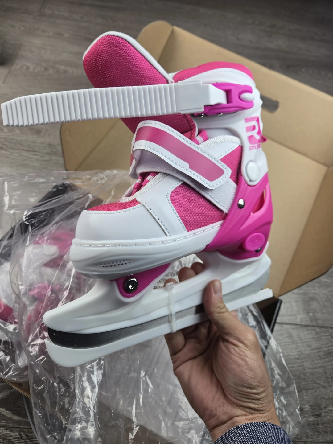 Brand new Kids youth adjustable skates - photo 4