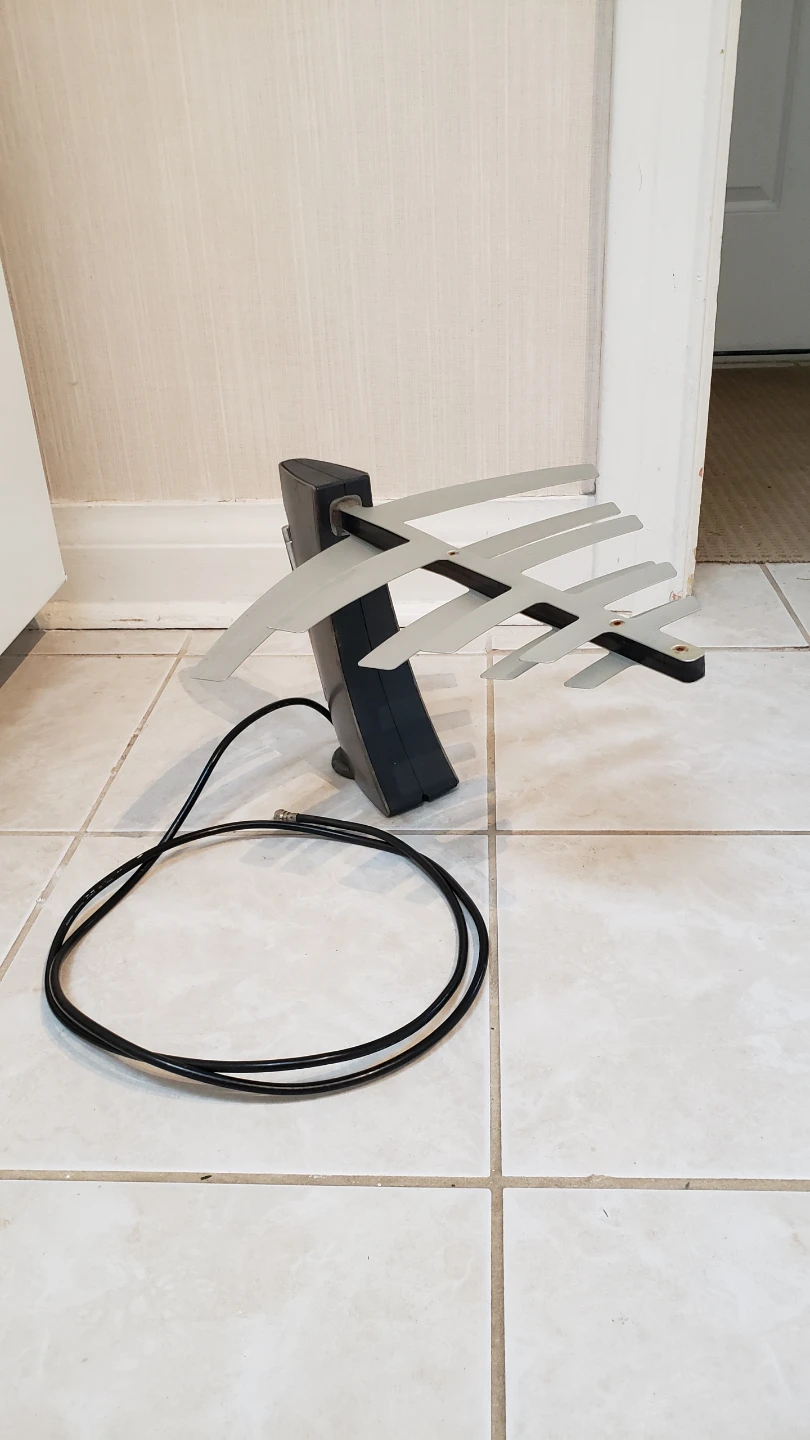 TERK Directional HDTV Antenna & Post Mount - Free OTA Channels! - photo 2