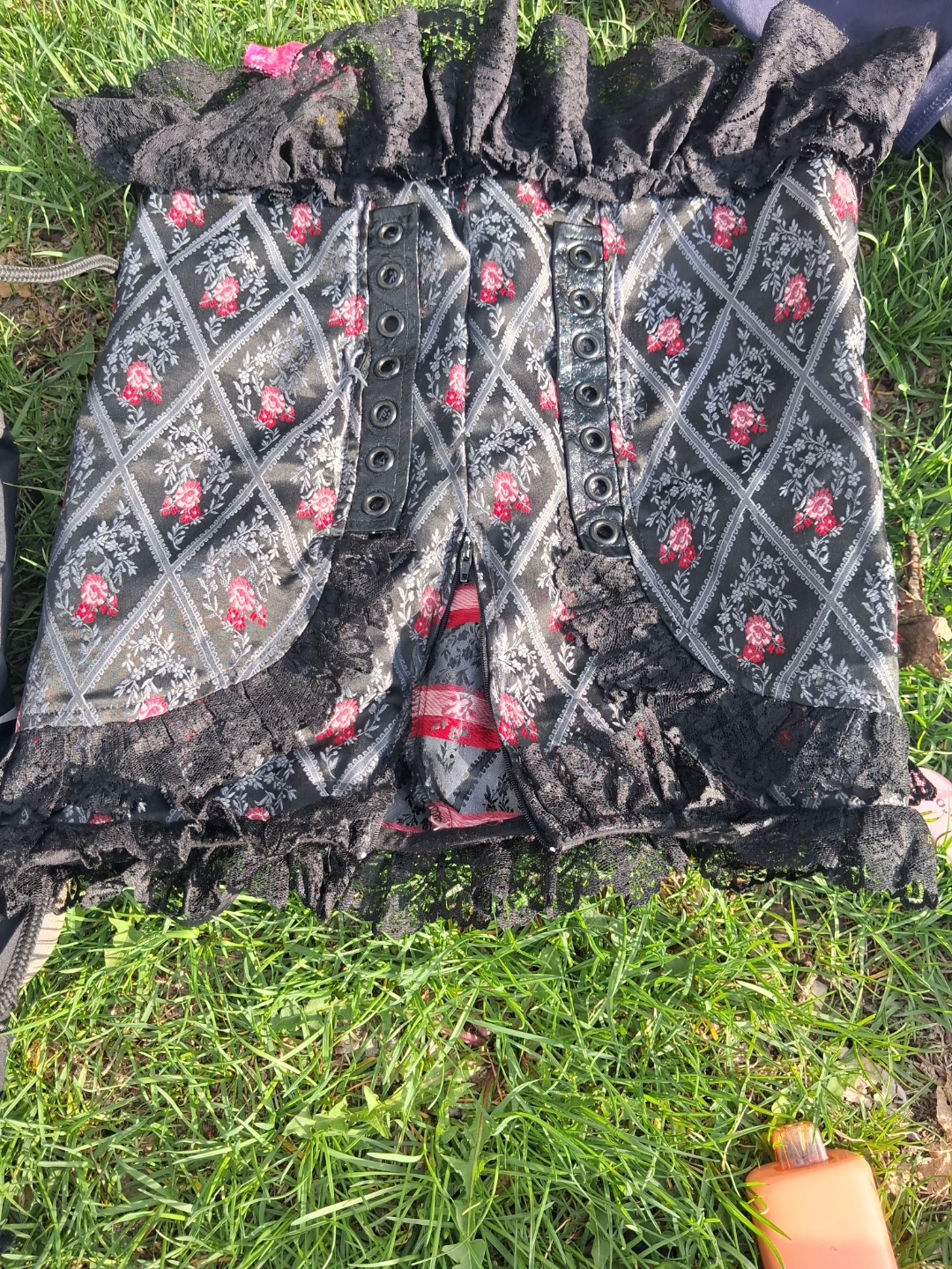 Goth Corset with Floral Print and Lace Trim - photo 2