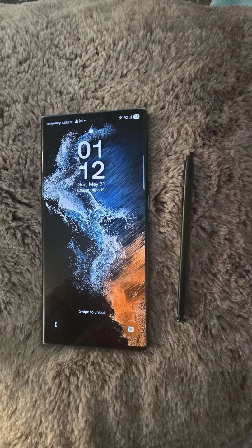 Samsung Galaxy S22 Ultra with S Pen - photo 2