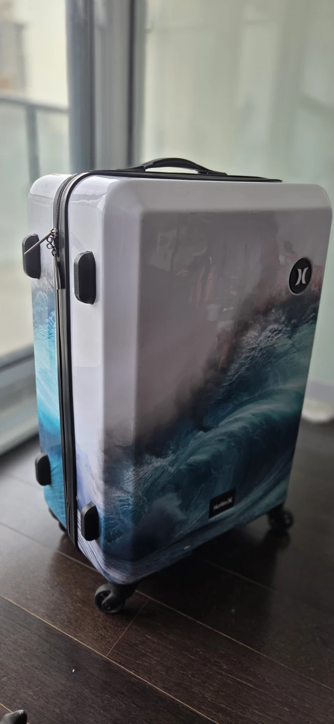 Hurley Wave Design Suitcase - photo 2
