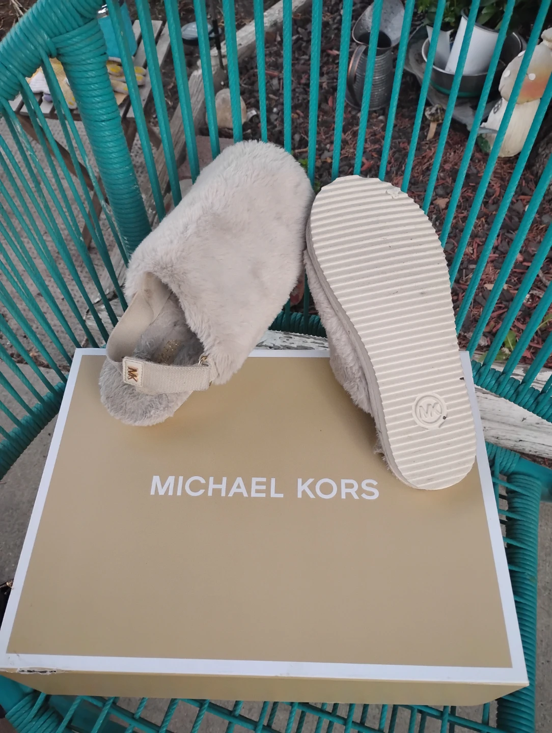 Michael Kors Fuzzy Slippers with Box - photo 2