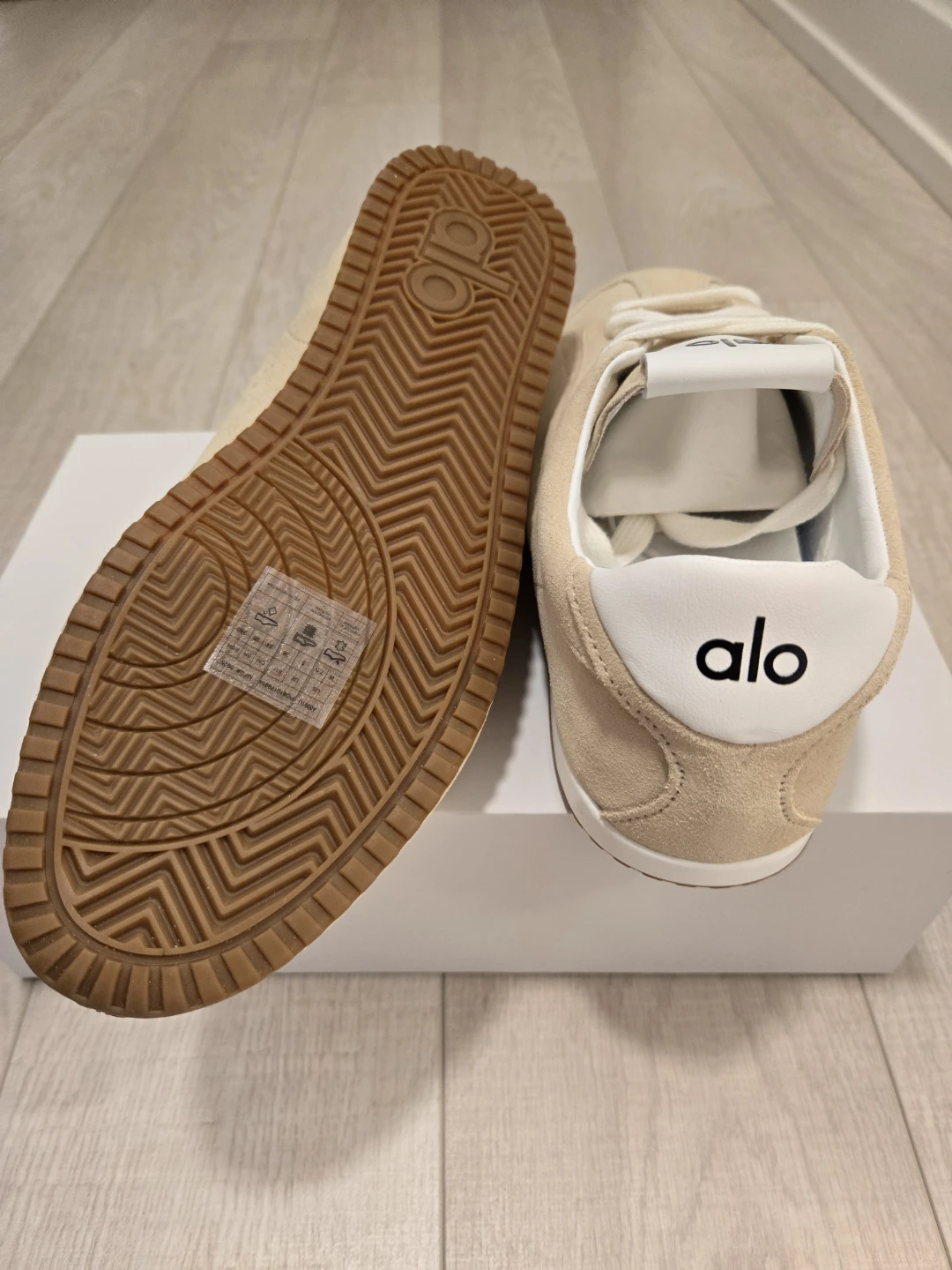 Alo Sunset Sneaker - Sandstone/Ivory
