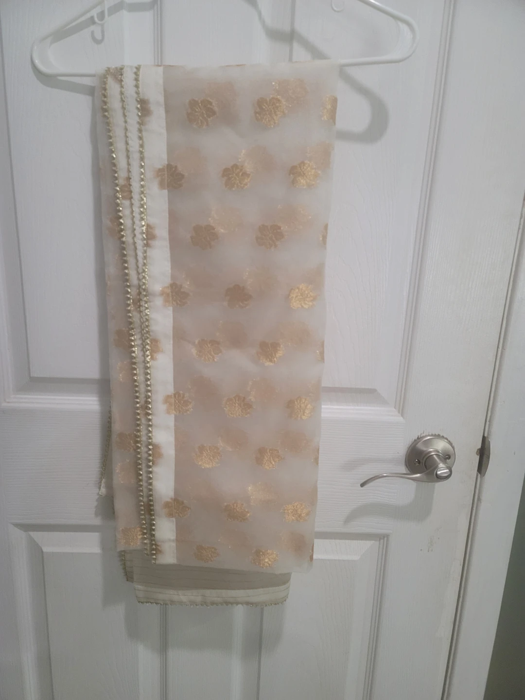 Women's organza jacqard self print White and Gold Dupatta/Scarf - photo 2